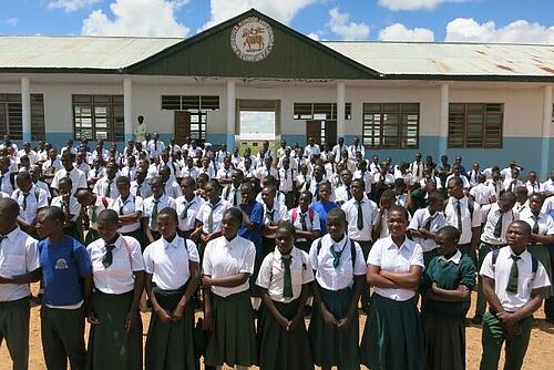 Für „Moravian Tanja Heller School Sumbawanga“ spenden