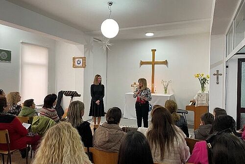Für „Gottes Wort für die Welt - Losungen für Albanien“ spenden